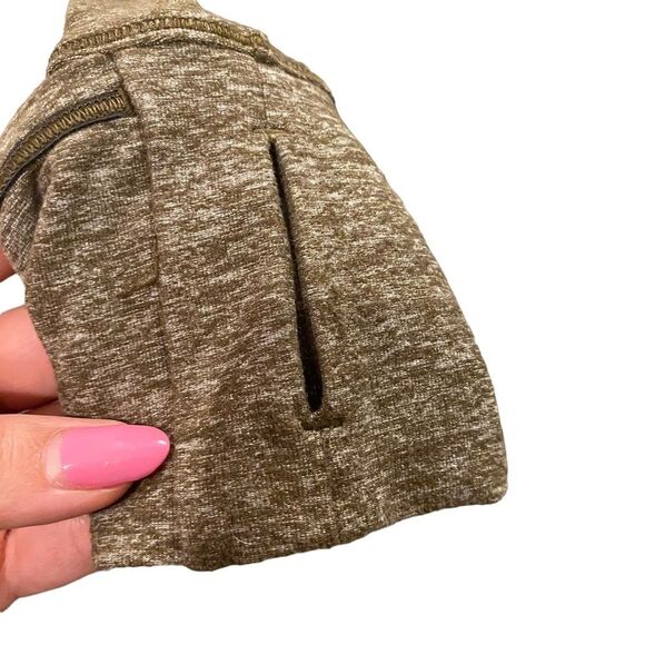Lululemon Rush Hour 1/2 Zip Sweatshirt Women Size 10 Heathered Military Green - Picture 11 of 14
